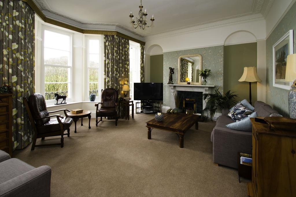 The Collingdale Guest House Ильфракомб Интерьер фото