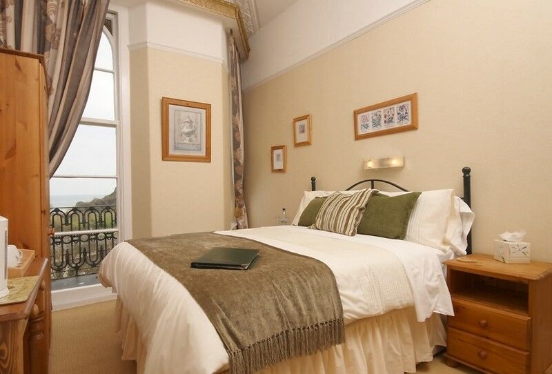 The Collingdale Guest House Ильфракомб Номер фото