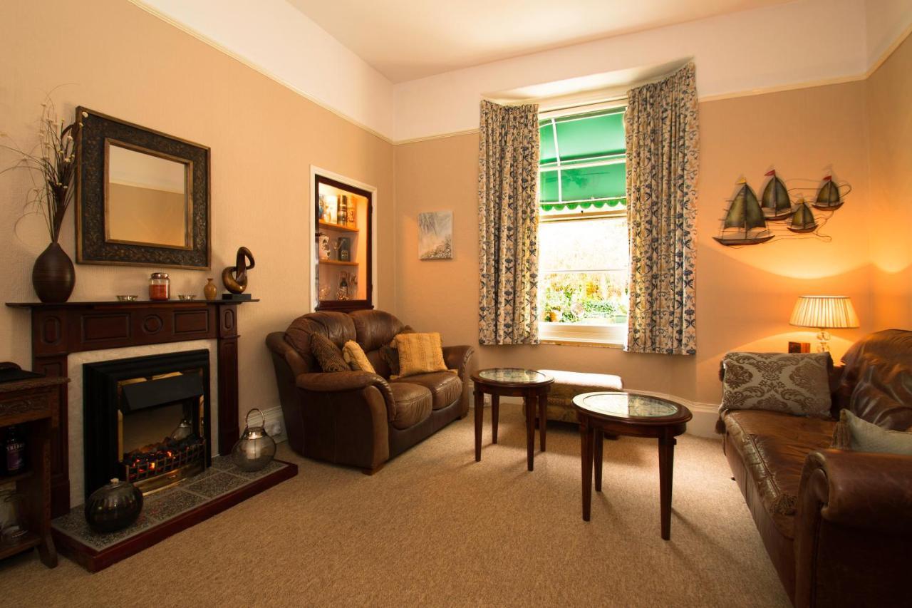 The Collingdale Guest House Ильфракомб Интерьер фото